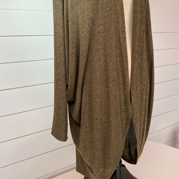 Como Shrug Sweater Jacket Moss Green 2X - Picture 4 of 12